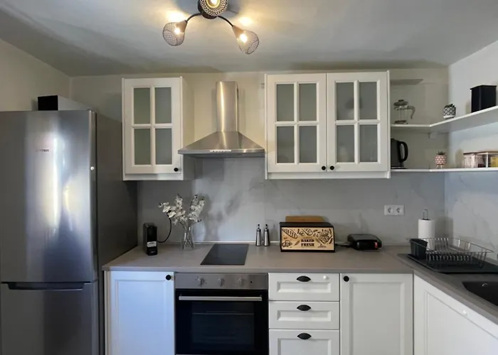 Serenity Luxury アパート *